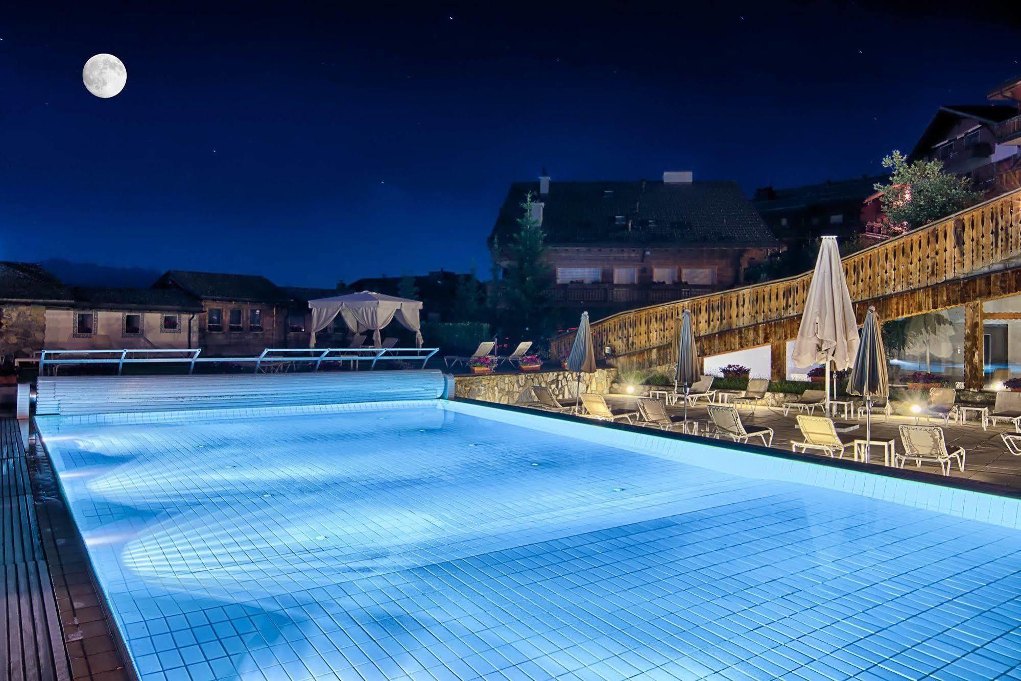 Hostellerie Du Pas De L'Ours "Relais Et Chateaux" Crans-Montana Eksteriør billede